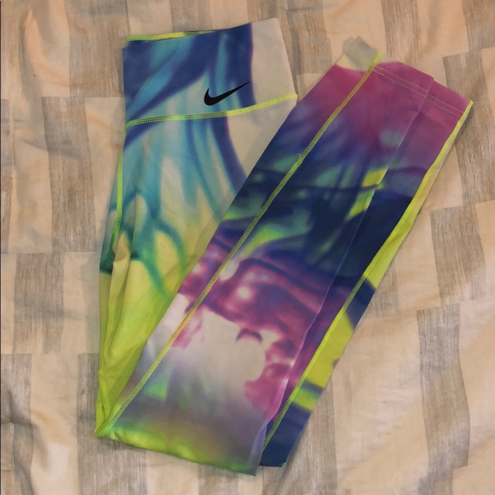 tyedye Nike leggings